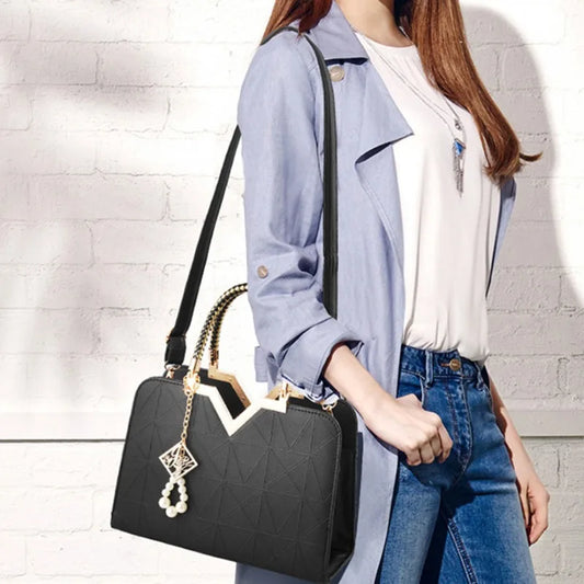 The Multifaceted Role of Bags in Women’s Fashion | Zorafort