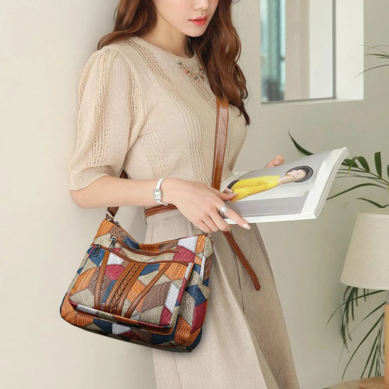 Elegant Vintage Crossbody Bag - Curated by Zorafort